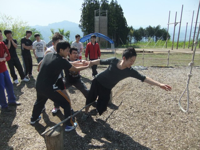 ロープ掴み