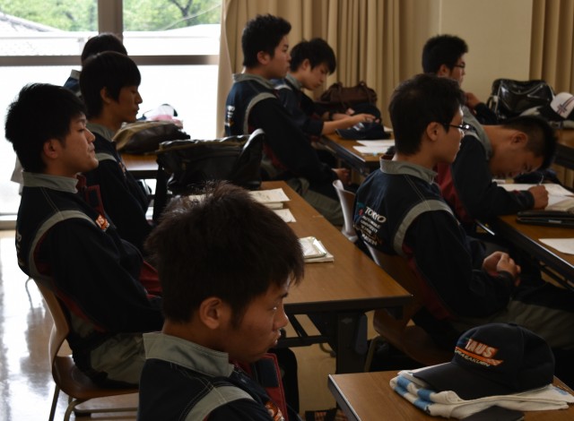 聞いてます